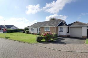 1, Meadowstone Close, Torrington EX38 8PE