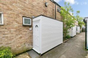 73, Birchfield Close, Coulsdon CR5 2SL