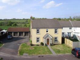 44, Cedern Avenue, Elborough, Weston-super-mare BS24 8PA