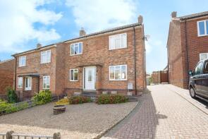 43, St Nicholas Estate, Baddesley Ensor CV9 2EZ