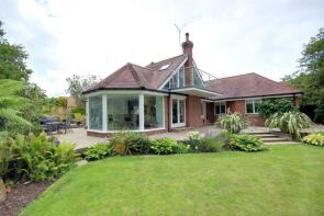2 Kirklands, North Road, Driffield YO25 9TF