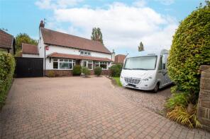 13 Silverdale, Porto Hey Road, Wirral CH61 2XA