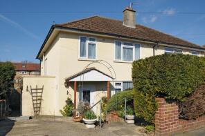 16, Gorse Leas, Oxford OX3 9DJ