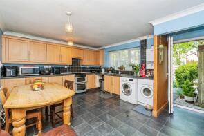 24, Ocknell Grove, Southampton SO45 5WD