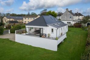 Llwynon, C3011 Llawhaden To Canaston Bridge, Llawhaden, Narberth SA67 8HS