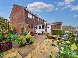 128, Oak Way, Littledean GL14 3PG
