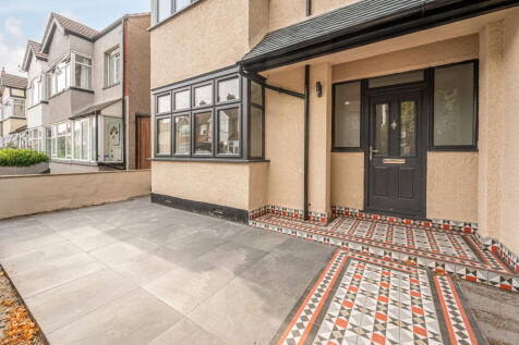 Langdale Avenue, Mitcham, CR4