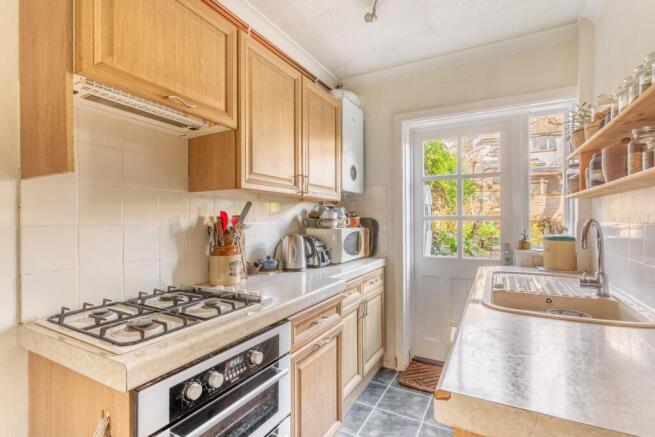 kitchen (1).jpg
