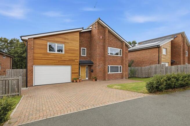 41 Cantenbury Crescent, Sheffield 05.jpg