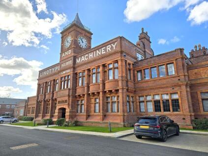 Lawrence Road, Altrincham, WA14