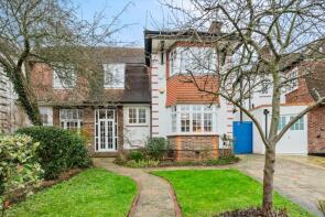 13, Gilkes Crescent, London SE21 7BP