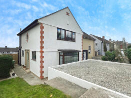 32, Wanstead Grove, Plymouth PL5 2LX