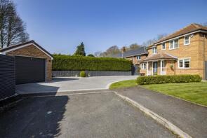 9, Upper Lum Close, Chesterfield S41 0BF