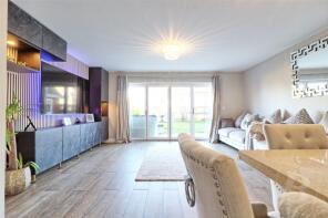 3, Elm Way, Chelmsford CM3 6GP
