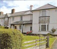 8, Trewen, Llandinam SY17 5BU