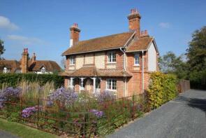 16, Park Place Estate, White Hill, Remenham, Remenham Hill RG9 3HW