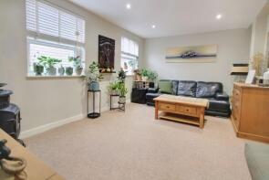 9c, 8 9, Commercial Road, Swindon SN1 5NF