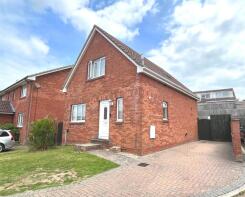 38, Kingslea Park, East Cowes PO32 6JW