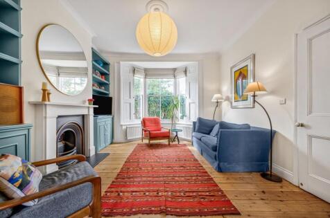 Kiver Road, London, N19