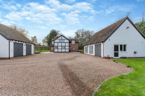 Sheffy Oak Farm, Drury Lane, Gloucester GL19 3JX