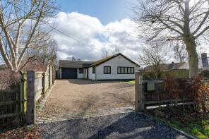 6, Worminghall Road, Aylesbury HP18 9JD