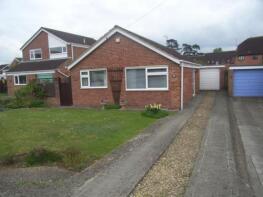 48, The Holly Grove, Quedgeley, Gloucester GL2 4UX