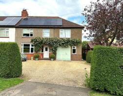 26, Kislingbury Road, Rothersthorpe NN7 3HZ