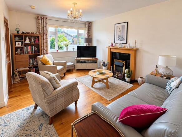 Sitting Room 2.jpg