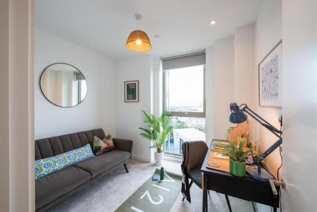 al050723-apartments-12.jpg