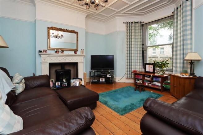 Living Room Pic 1