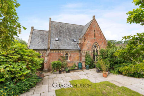 Chapelfields, Cuckfield RH17