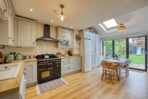 26, Park Hill, Leicester LE7 4WH