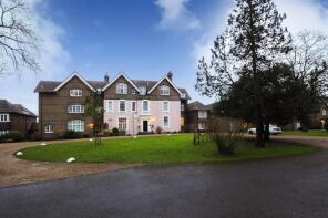 Flat 4, Batworth Park House, Arundel Road, Arundel BN18 9PG