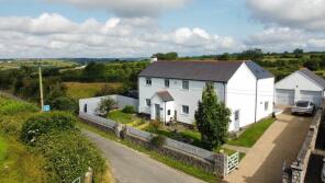 Glenview House, Lane - From The Wild Goose To End Via Redholme Cottages, Barry CF62 3AN