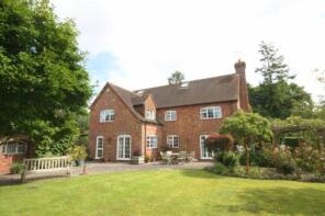 Acacia House, Lower Road, Salisbury SP5 4HQ