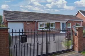 Oak Lea, Waltons Lane, Newark NG23 6EU