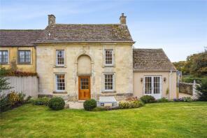 Yew Tree House, 3/190 Main Street Through Cherington, Tetbury GL8 8SW