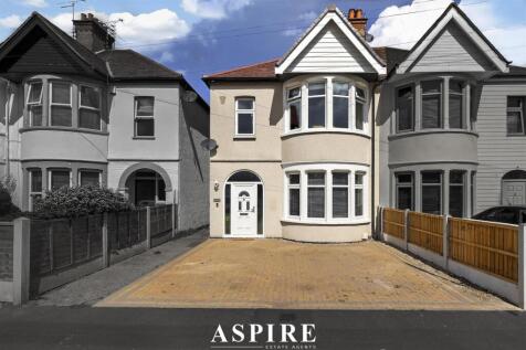 Shaftesbury Avenue, Southend-On-Sea