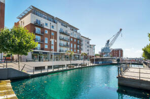 36, Anson Court The Canalside, Gunwharf Quays, Portsmouth PO1 3BG