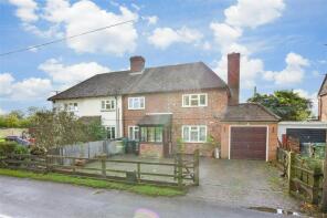 2, Green Lane Cottages, Green Lane, Marden, Yalding TN12 9RE