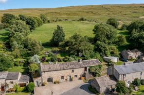 Browns House, Newbiggin Village Roads, Leyburn DL8 3TD