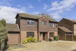 5, Harlings, Hertford SG13 7PQ