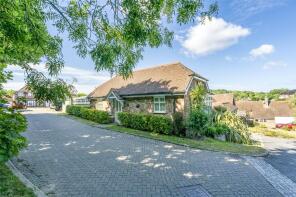 9, Horseshoe Close, Worthing BN14 0EW