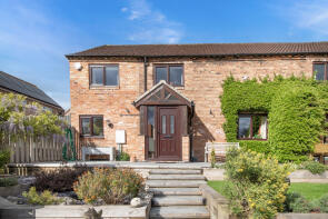 2 College Barn, College Court, Newark NG22 0RY