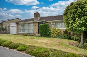 Stonecroft, Over Road, Baslow DE45 1PL