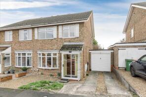 49, Elmlea Drive, Olney MK46 5HU