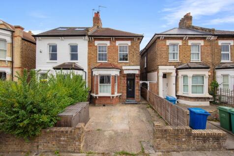 Barry Road, London, SE22