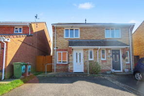 17, Ty'n Y Parc, Caerphilly CF83 4ED