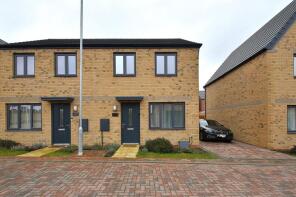 5, Snowdrop Way, St. Neots PE19 0BW