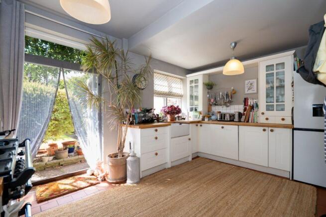09 kitchen (Large) - 3 bedroom semi-detached (ho